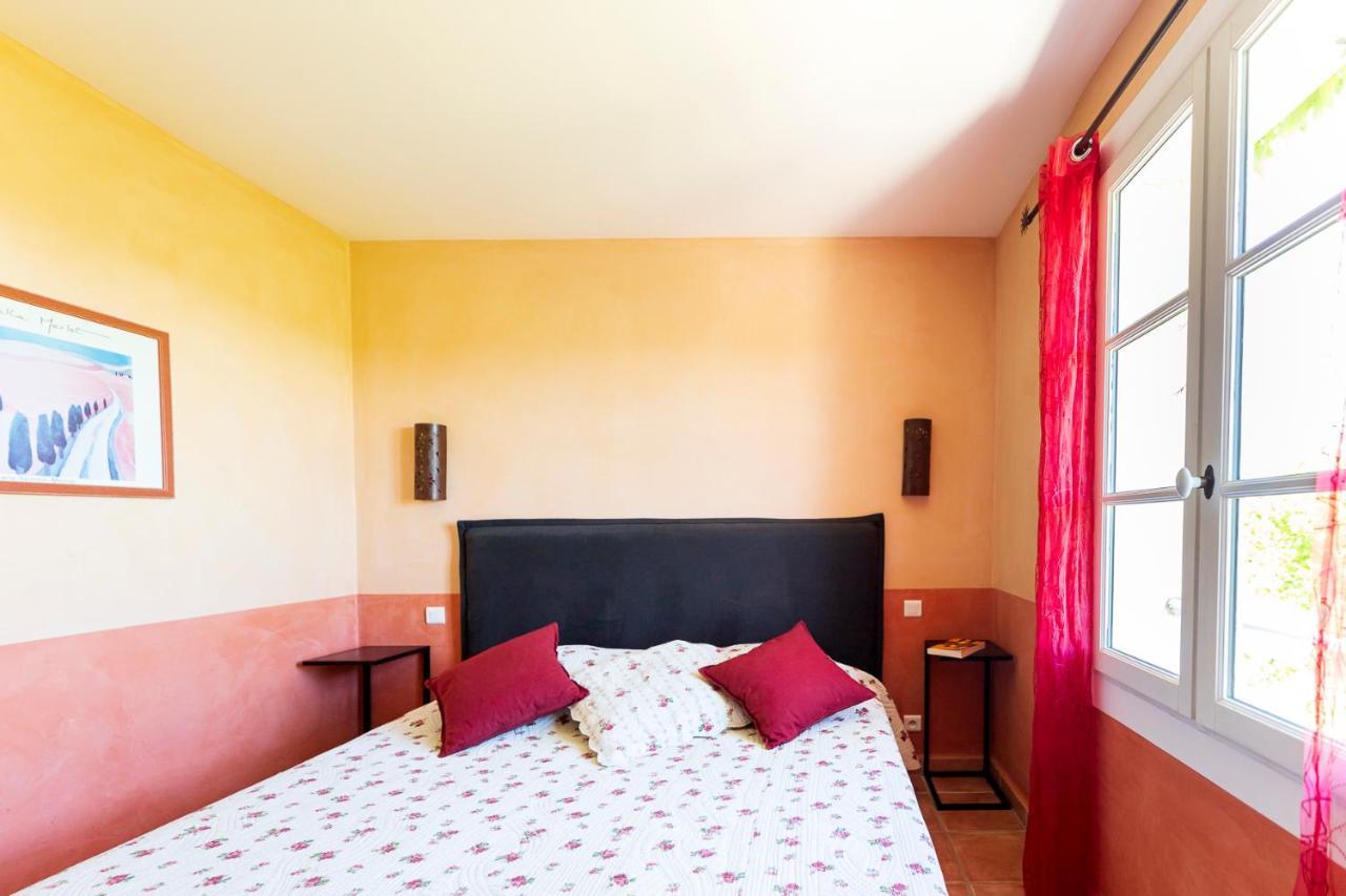 La Ferme Du Petit Segries Bed And Breakfast Moustiers-Sainte-Marie Exterior foto