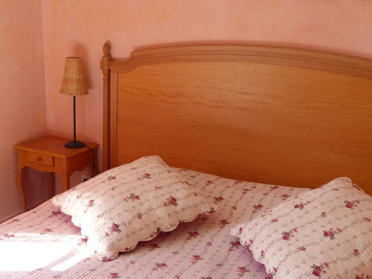 La Ferme Du Petit Segries Bed And Breakfast Moustiers-Sainte-Marie Exterior foto
