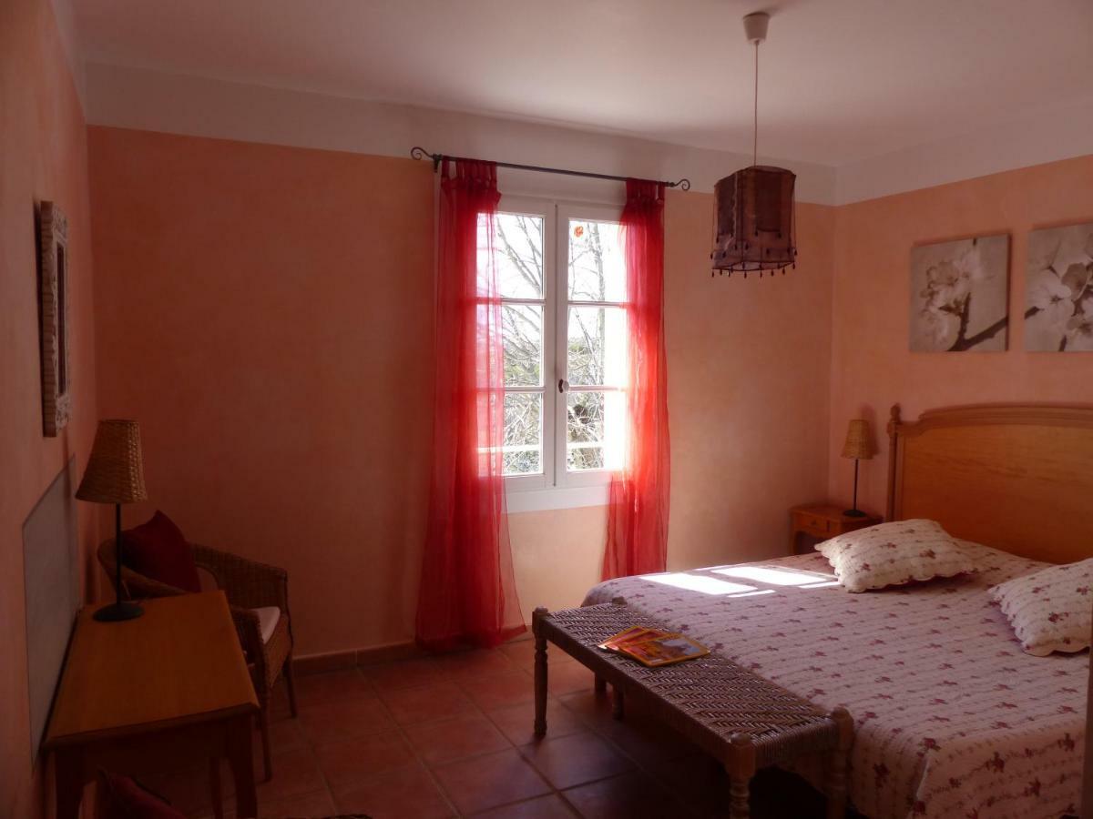 La Ferme Du Petit Segries Bed And Breakfast Moustiers-Sainte-Marie Exterior foto